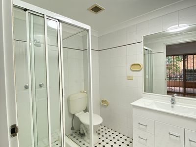 2/33-35 Good Street, Westmead