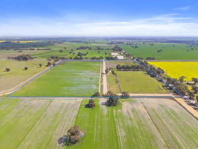 930 Bearii East Road, Strathmerton