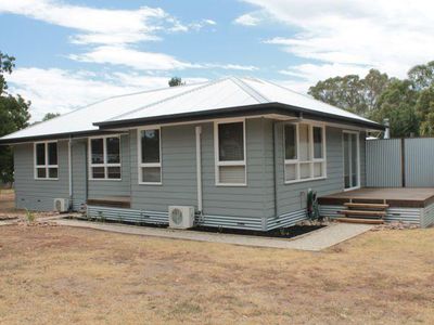 9 Clouston Court, Heathcote