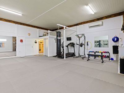 10 Essex Close, Springwood