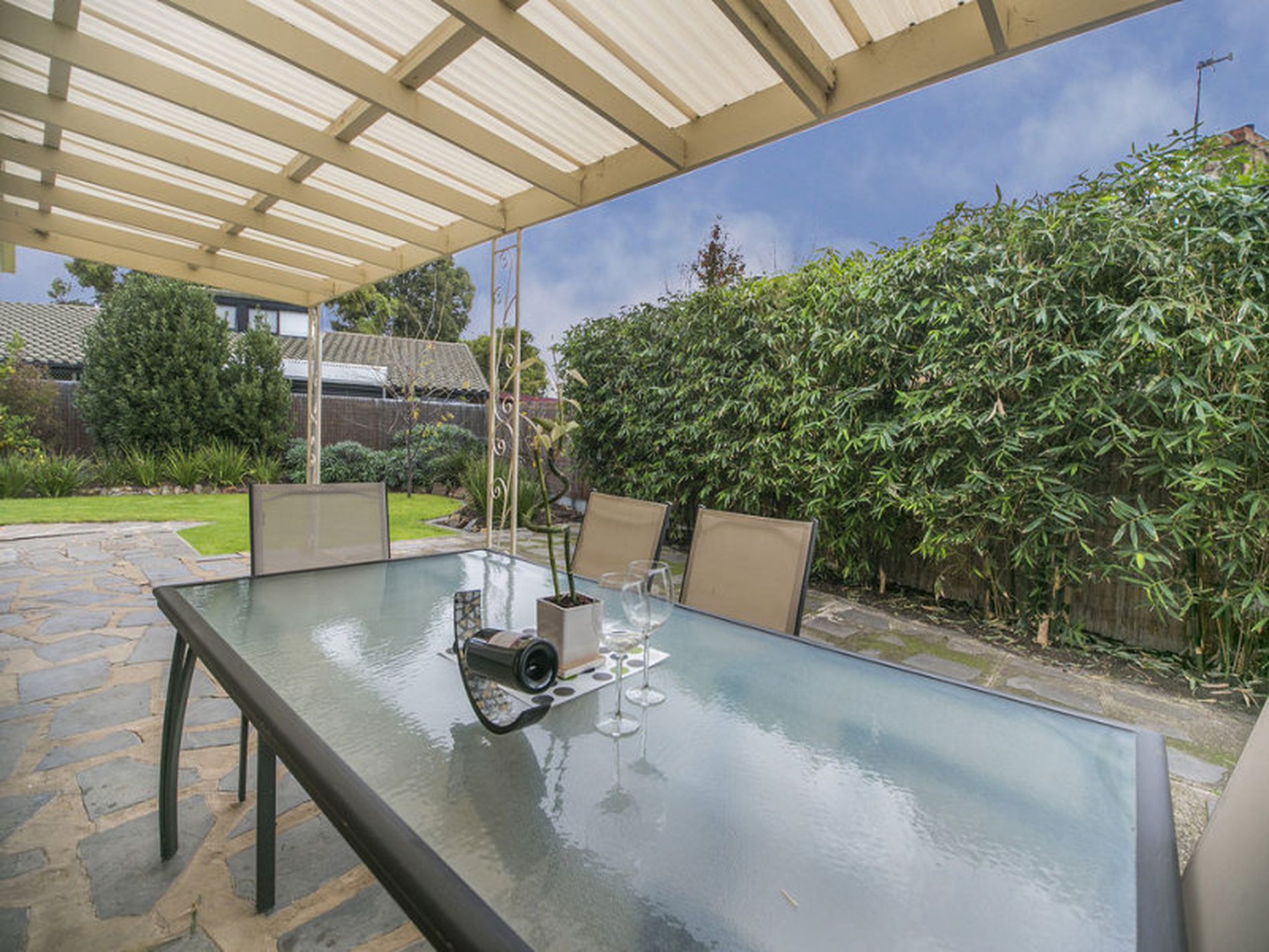 5 Hill Place, Richmond