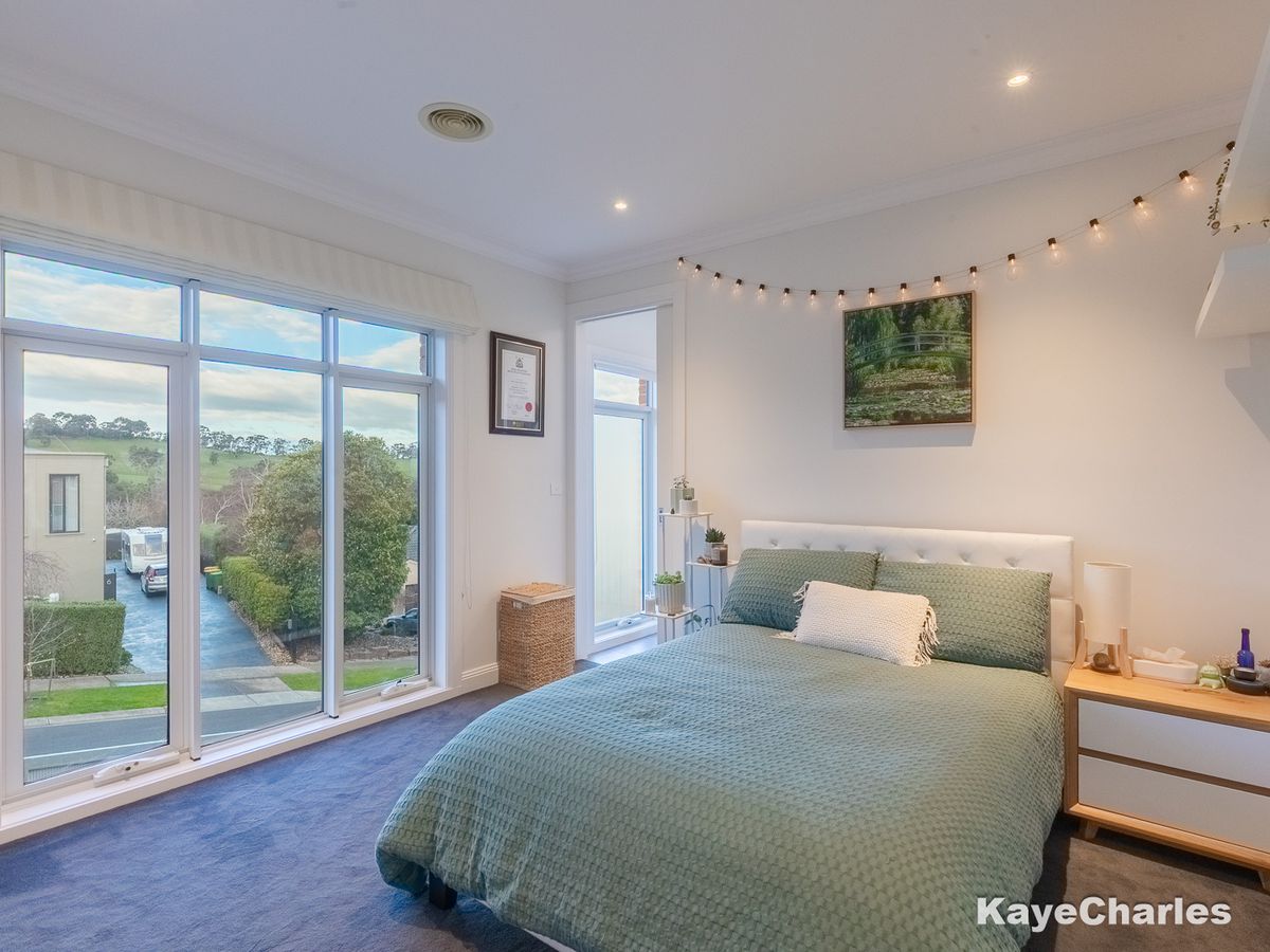 3 North Hidden Valley Circuit, Beaconsfield