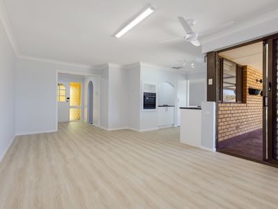 1 Abingdon Road, Swan View