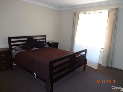4 Eden Park Way, Dubbo