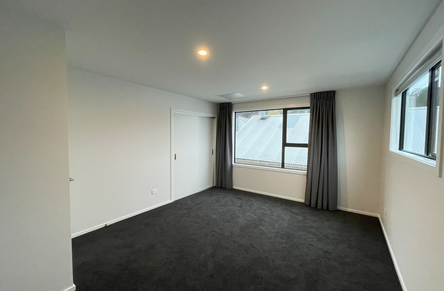 16 Peter Street, Caversham