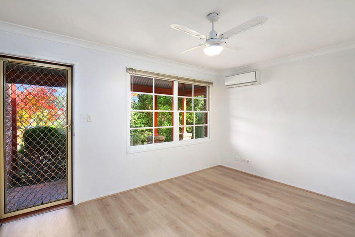 1 / 9 Day Dawn Place, Erina