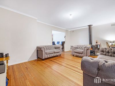 6 Finsbury Court, Dandenong North