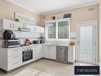 10 Cavanagh Street, Wangaratta