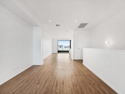 8 Oceanview Drive, Taperoo