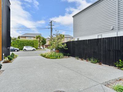1 / 12 Hume Street, Sydenham