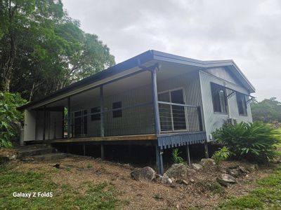 34 Parkinson Street, Cooktown