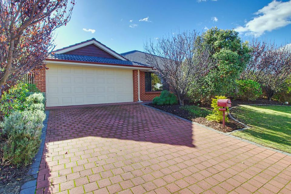 14 Nundle Road , Baldivis
