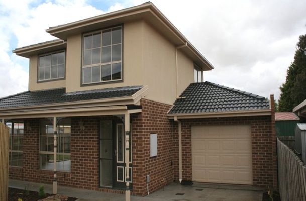 2 / 27 Northern crescent, Craigieburn