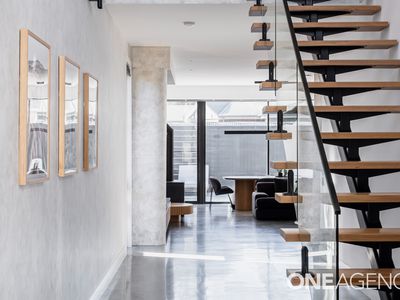 24 Matthew Street, Fairy Meadow