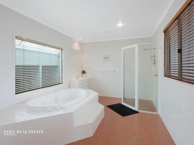 2 / 180 Pacific Way, Tura Beach