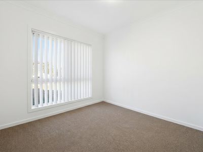 48 Davisland Avenue, Wilton