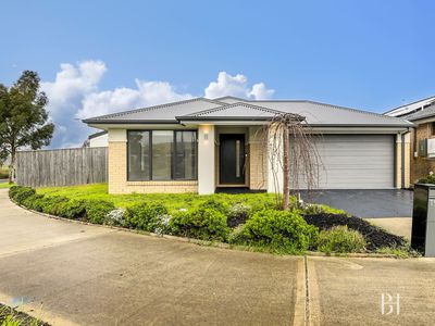 197 Wallara Waters Boulevard, Wallan
