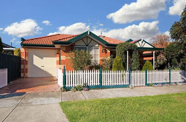 2 Weymouth Court, Craigieburn