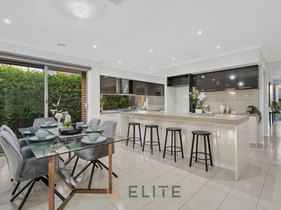 3 Elkedra Way, Cranbourne North