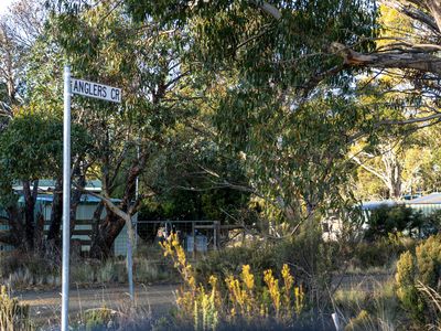16 Anglers Crescent, Miena