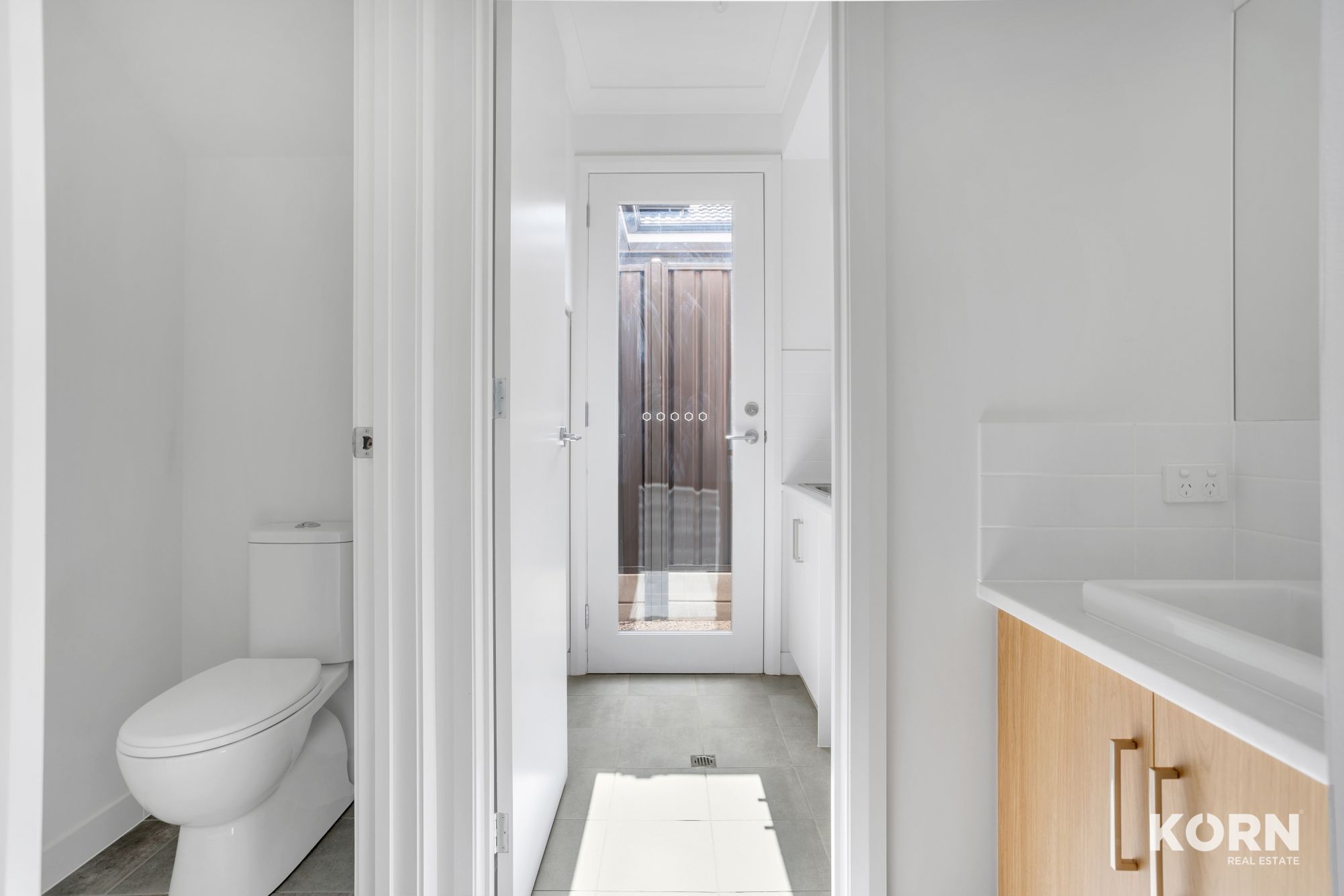 2D Smith Street, Newton