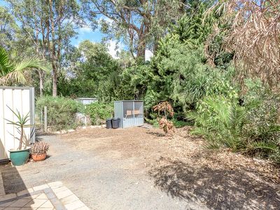 6 Loxley Place , Baldivis