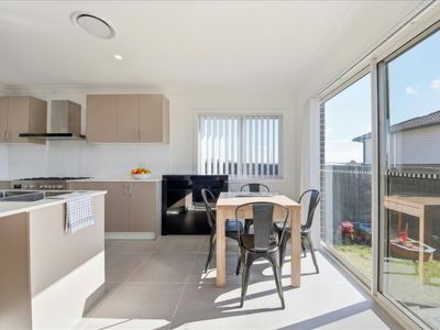 48 Davisland Avenue, Wilton