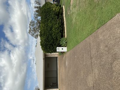 80 Neville Dr, Branyan
