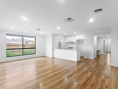 2 Pigdon Street, Weir Views