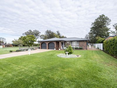 19 Windsor Parade, Dubbo