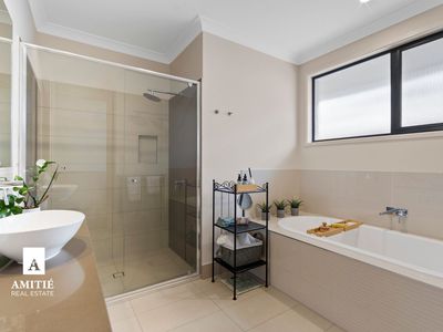 10 Birkdale Circuit, North Lakes