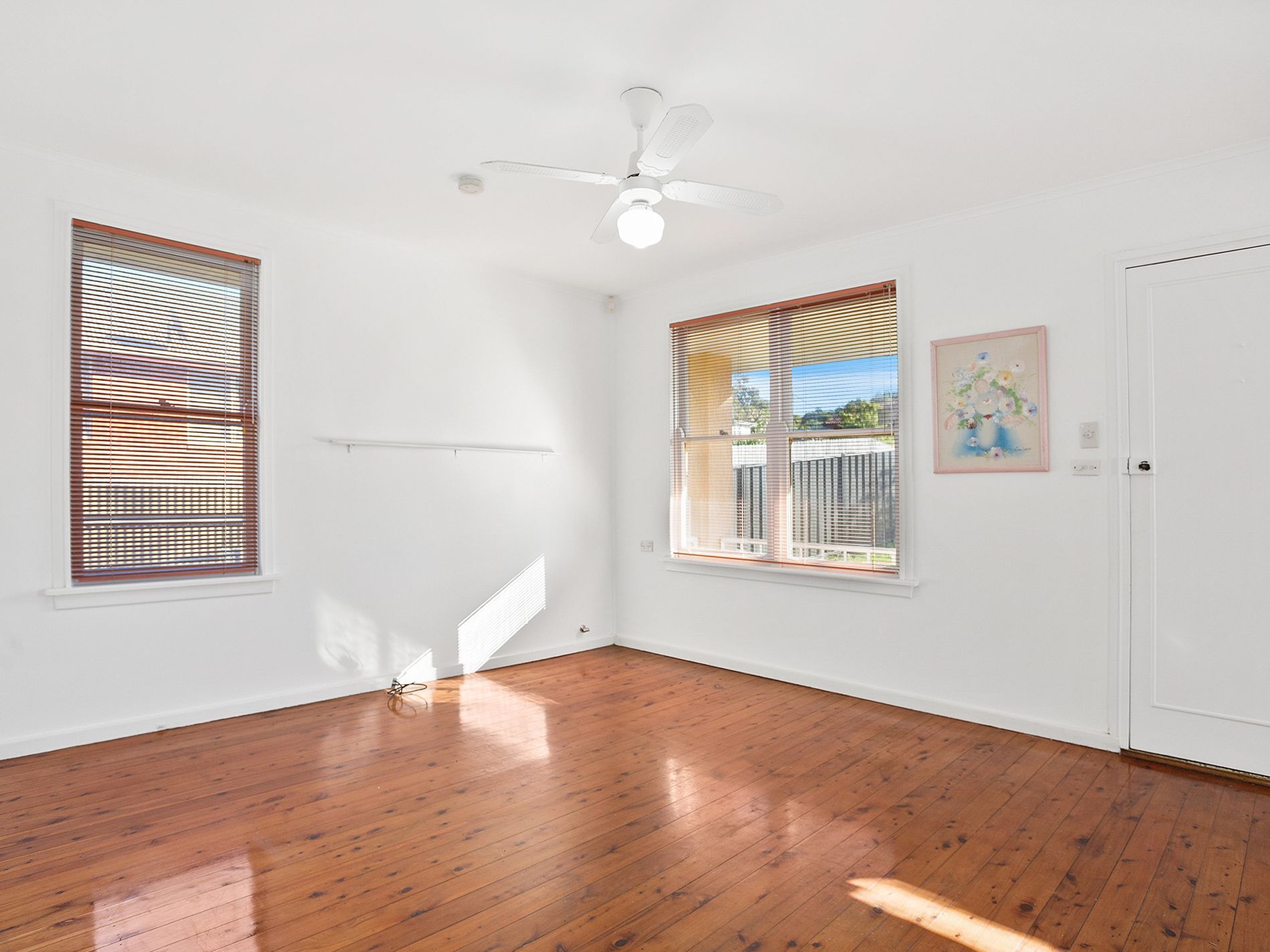 5 Rowley Avenue, Mount Warrigal