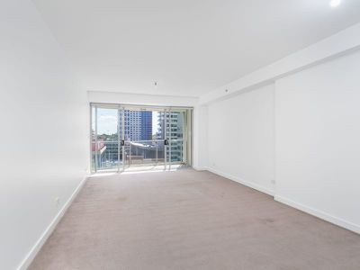 1001 / 79-81 Berry Street, North Sydney