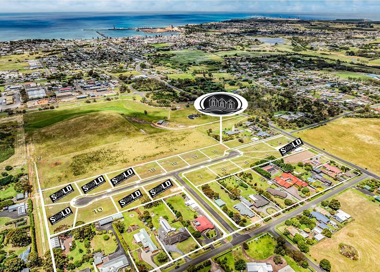 Lot 16, Hampton Court, Portland