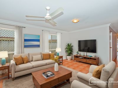 8 HORTON PLACE, Forest Lake