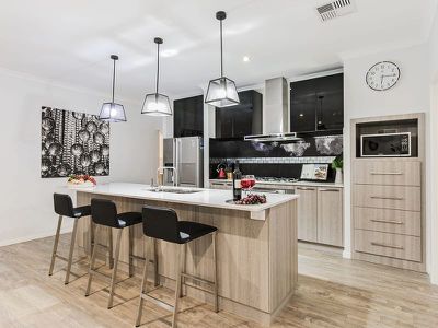 19 Icelandic Meander , Baldivis