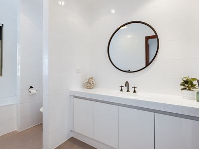 14 Brockwell Place, Oakford