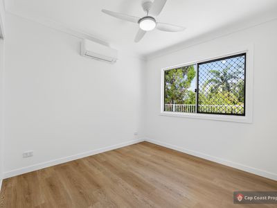 6 Palm Court, Meikleville Hill