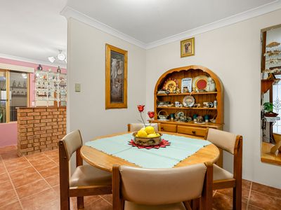 19 Conway Loop, Waikiki