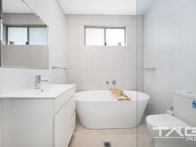 2 / 75-77 Adelaide Street, Oxley Park