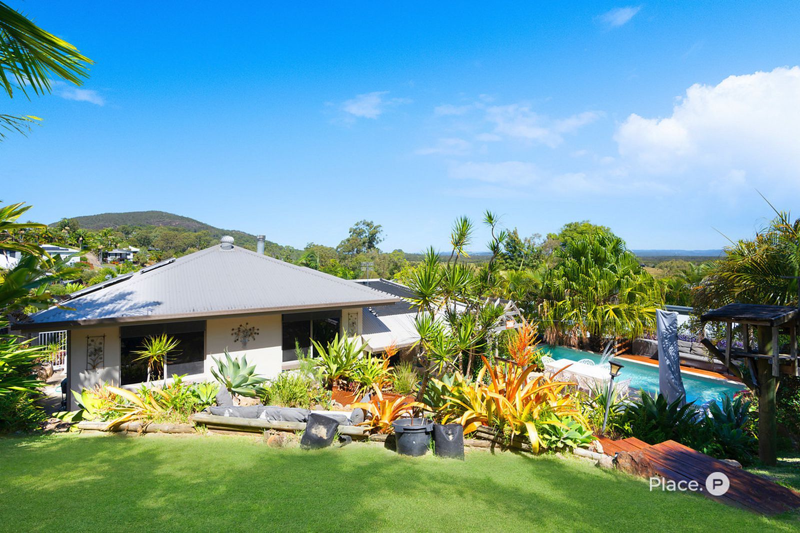 Photo 8 of 32, 25 Ella-Marie Drive, Coolum Beach