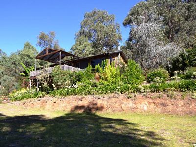 34 Sunrise Lane , Tawonga South