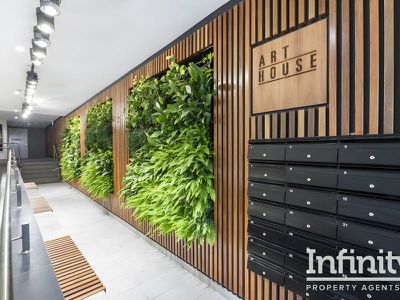 7 / 6 Danks Street, Waterloo
