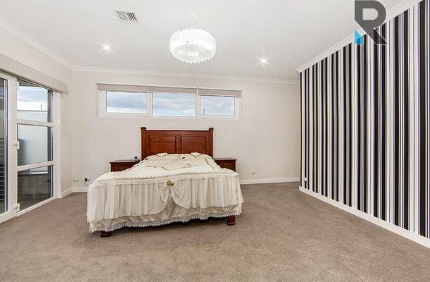 4 Kea Place, Greenvale
