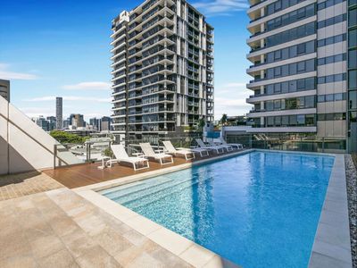 405 / 55 Railway Terrace, Milton