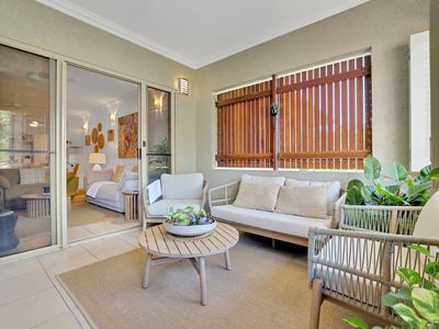 2210 / 40-42 Clifton Road, Clifton Beach