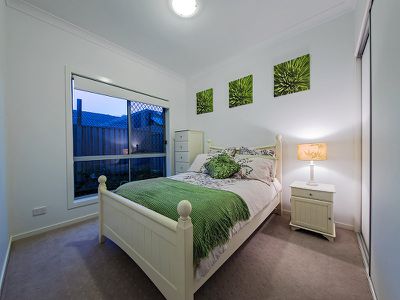 35 Feathertail Place, Gumdale