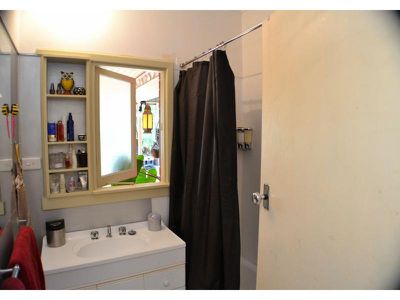 18 Stretton Way, Kenwick