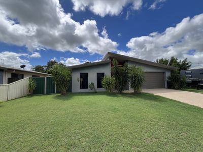 128 Clements Street, Moranbah