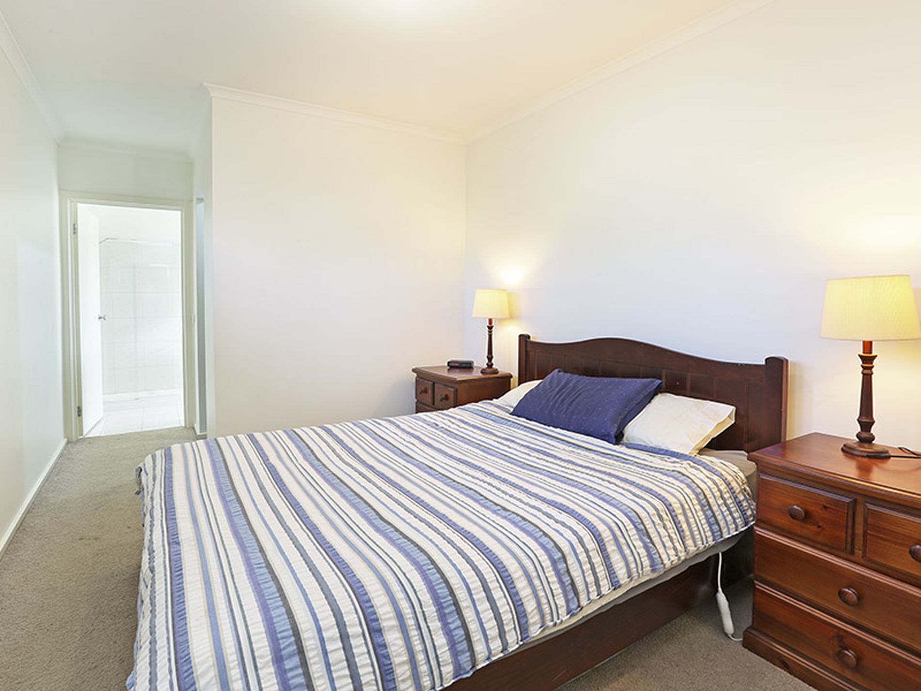2 / 5 Weddell Road, North Geelong